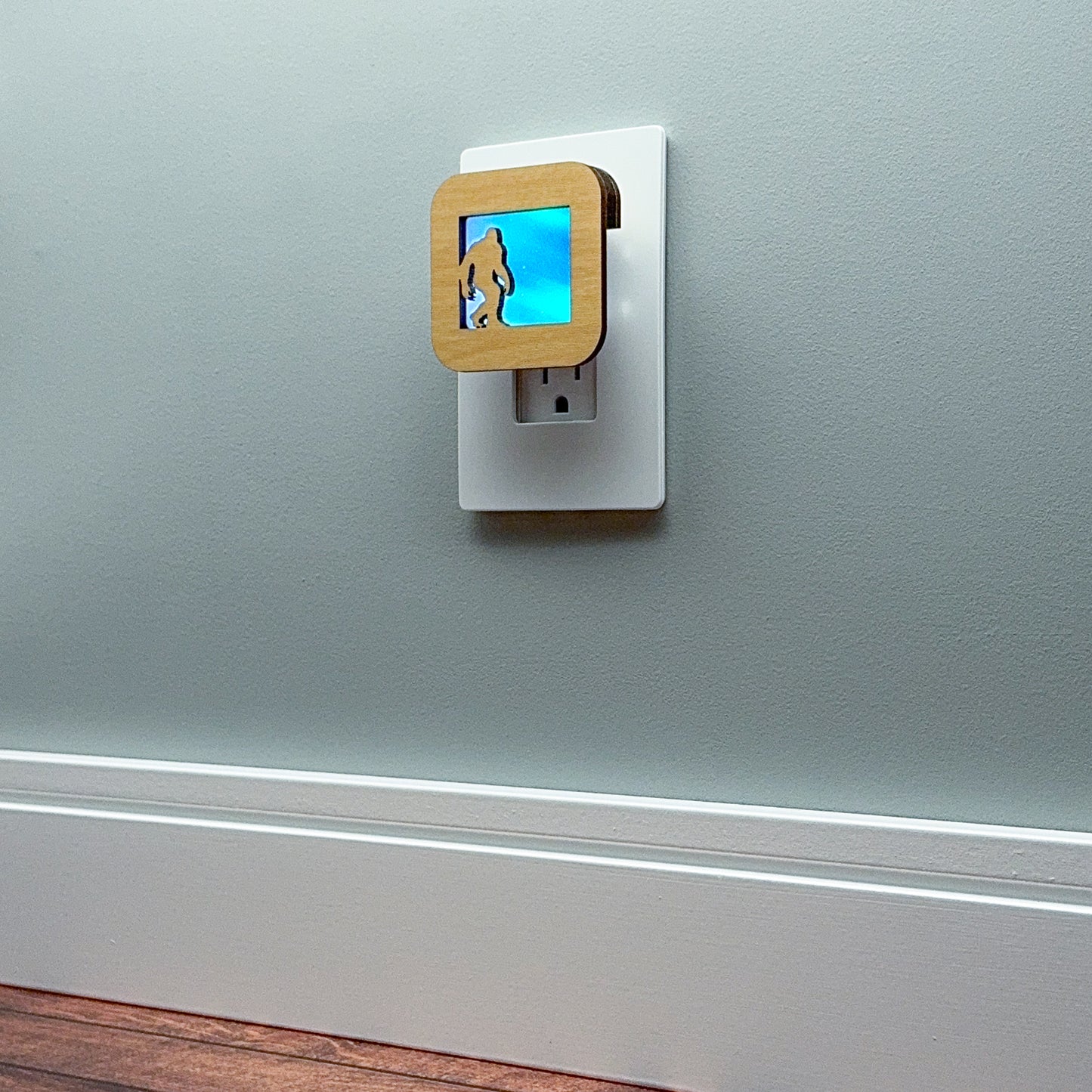 Standing Bigfoot Night Light