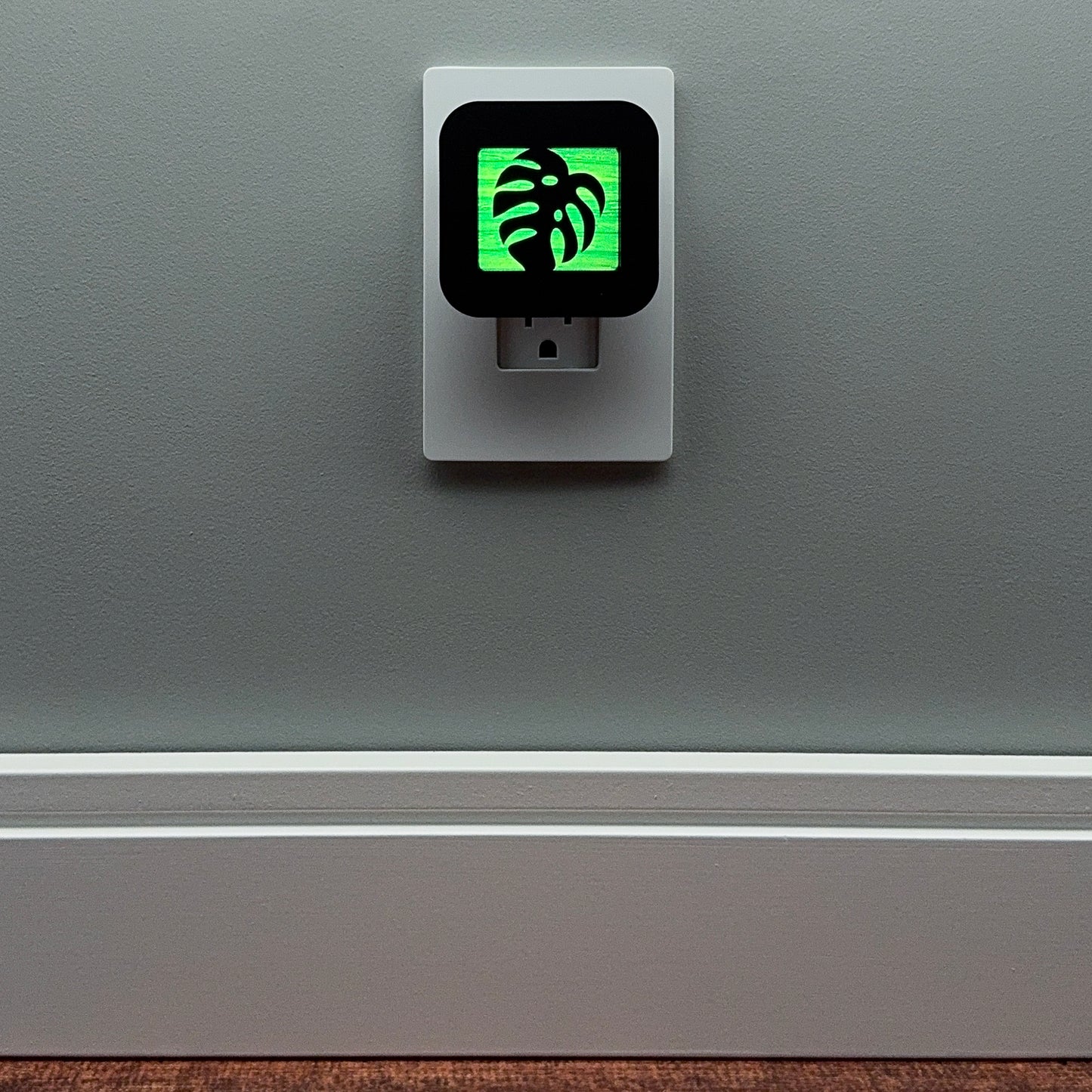 Monstera Leaf Night Light