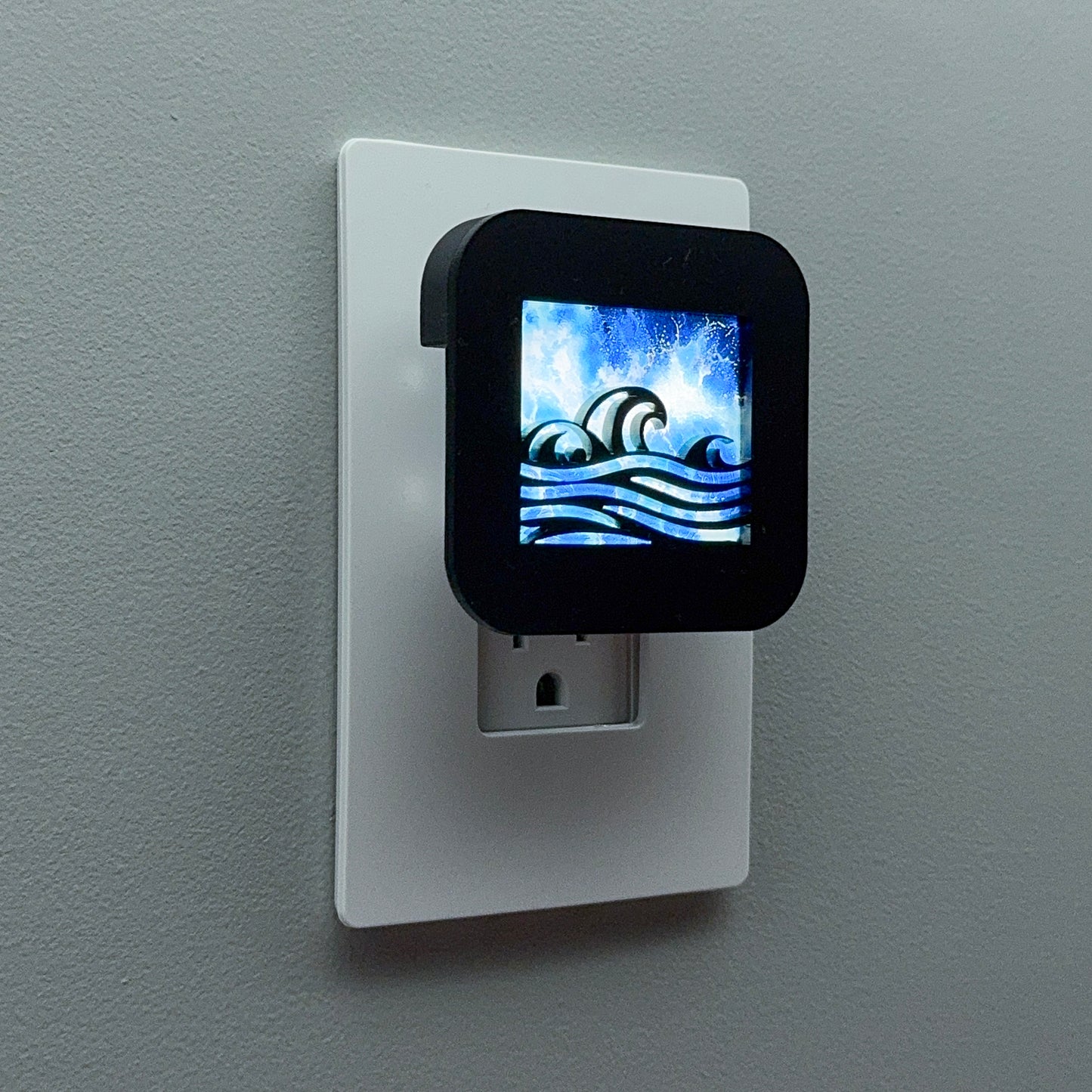 Waves Night Light with Ocean Background