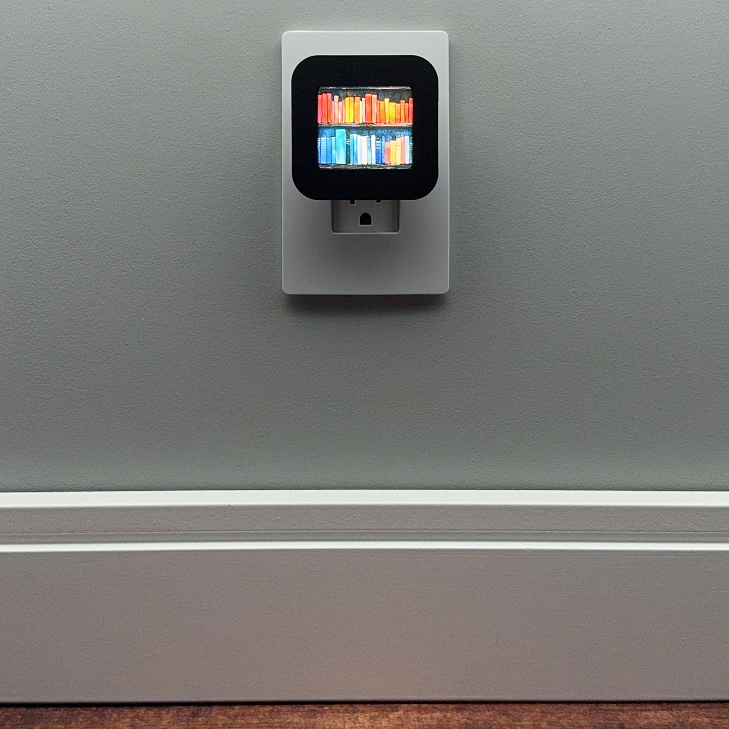 Bookshelves Night Light