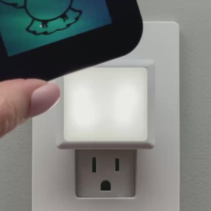 Flying Owl Night Light