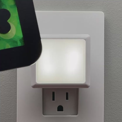 St. Patrick's Day Shamrock Night Light